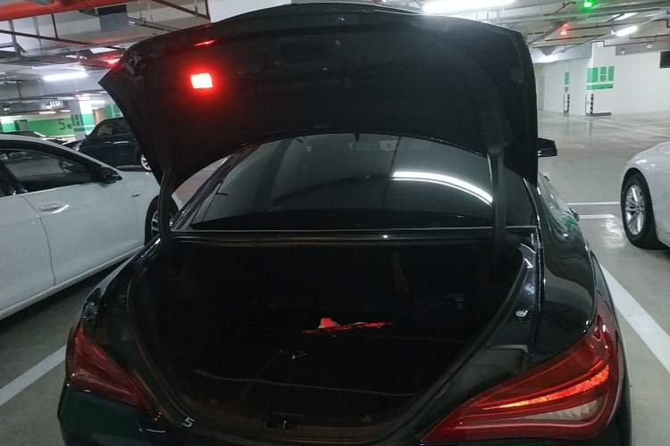 Used Mercedes-Benz CLA 2014 CLA 260 4MATIC Trunk