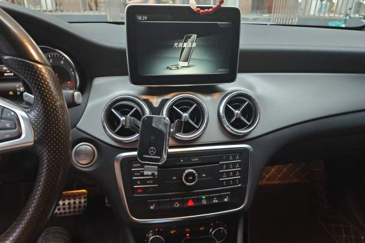 Used Mercedes-Benz CLA 2014 CLA 260 4MATIC Audio And AC Panel