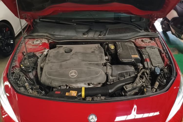 Used Mercedes-Benz CLA 2014 CLA 260 4MATIC Engine Bay