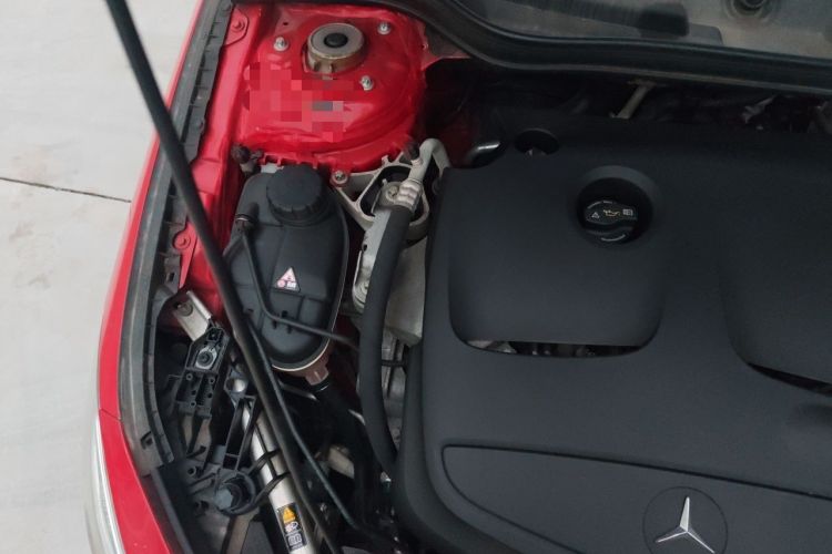 Used Mercedes-Benz CLA 2014 CLA 260 4MATIC Engine Bay Right
