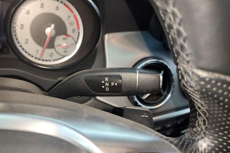 Used Mercedes-Benz CLA 2014 CLA 260 4MATIC Gear Lever
