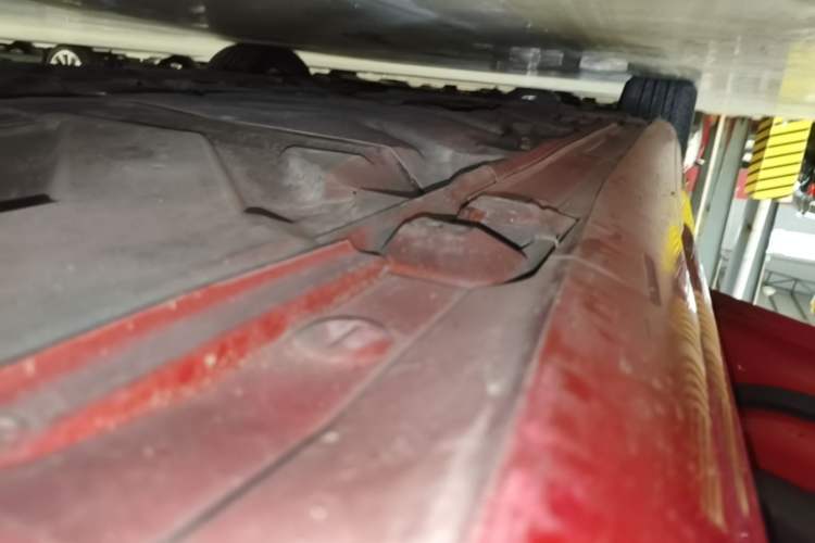 Used Mercedes-Benz CLA 2014 CLA 260 4MATIC Left Side Sill