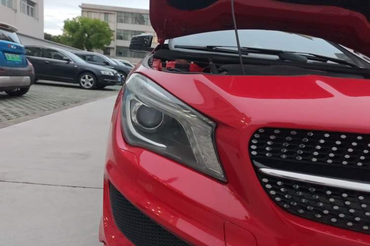 Used Mercedes-Benz CLA 2014 CLA 260 4MATIC Right Front Headlight
