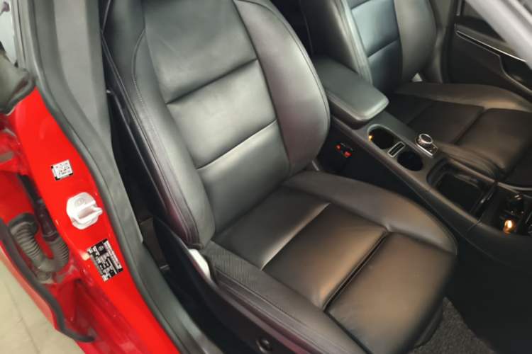 Used Mercedes-Benz CLA 2014 CLA 260 4MATIC Right Front Seat
