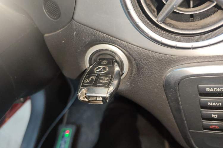 Used Mercedes-Benz CLA 2014 CLA 260 4MATIC Vehicle Key