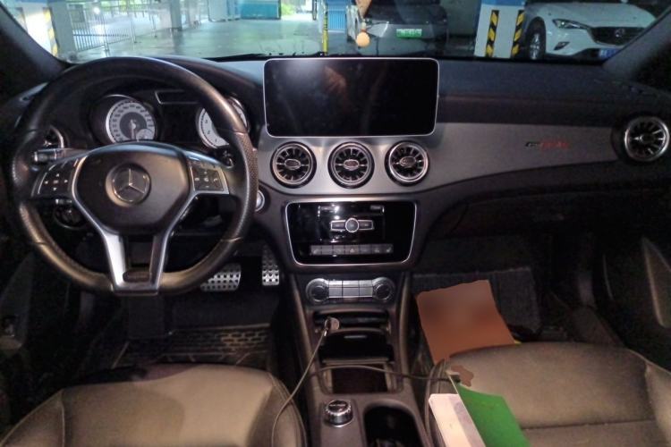 Used Mercedes-Benz CLA 2014 CLA 260 4MATIC Center Console
