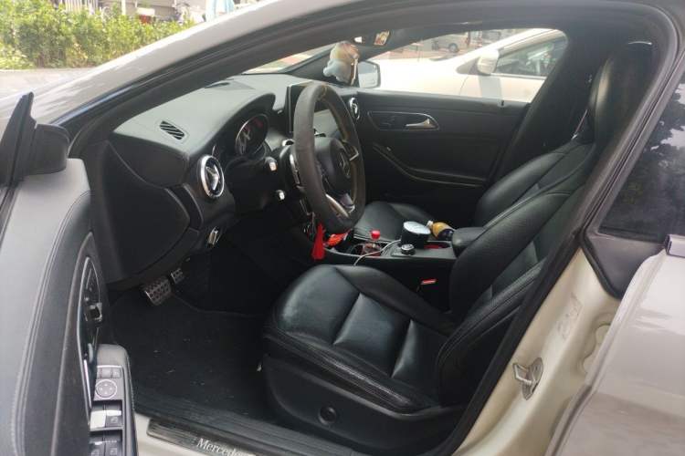 Used Mercedes-Benz CLA 2014 CLA 260 4MATIC Driver Seat