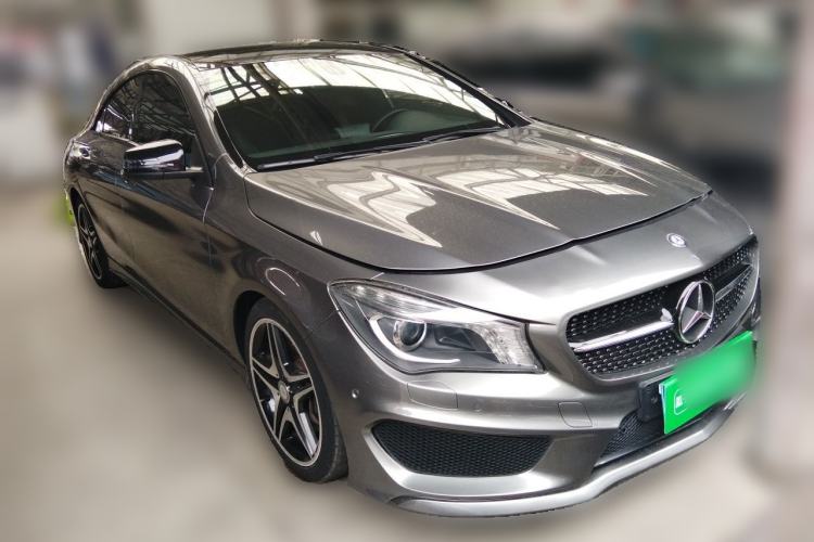 Used Mercedes-Benz CLA 2014 CLA 260 4MATIC Front Right 45 Deg
