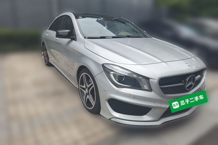 Used Mercedes-Benz CLA 2014 CLA 260 4MATIC Front Right 45 Deg