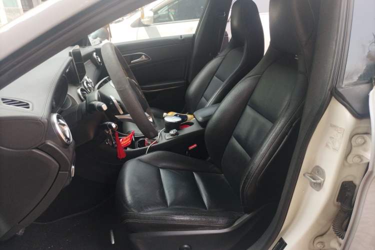 Used Mercedes-Benz CLA 2014 CLA 260 4MATIC Left Front Seat
