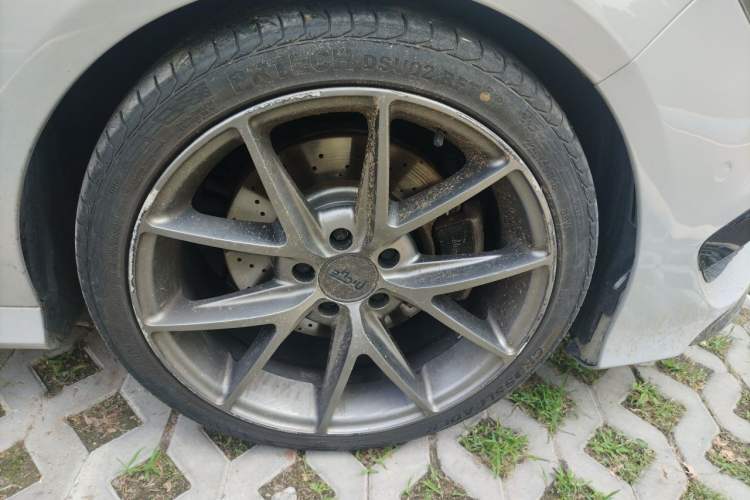 Used Mercedes-Benz CLA 2014 CLA 260 4MATIC Right Front Wheel Hub