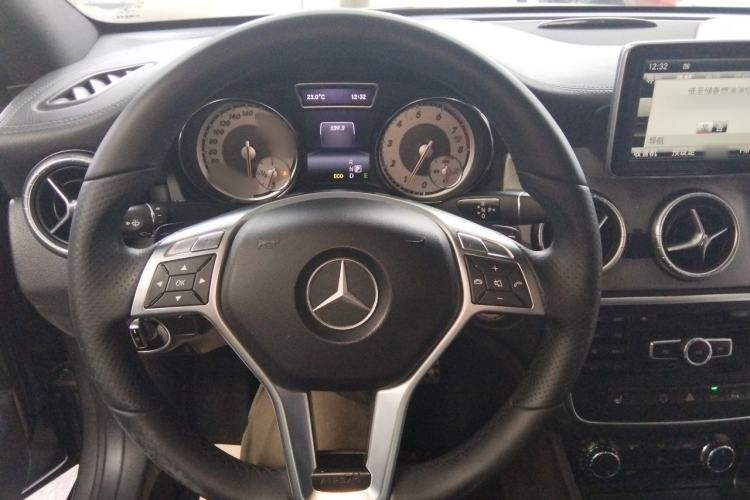 Used Mercedes-Benz CLA 2014 CLA 260 4MATIC Steering Wheel