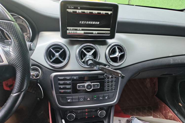 Used Mercedes-Benz CLA 2014 CLA 260 4MATIC Audio And AC Panel