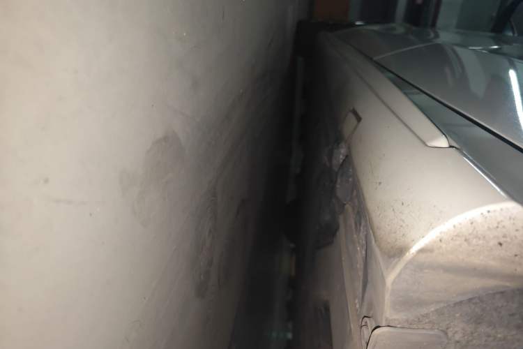 Used Mercedes-Benz CLA 2014 CLA 260 4MATIC Chassis Rear Left
