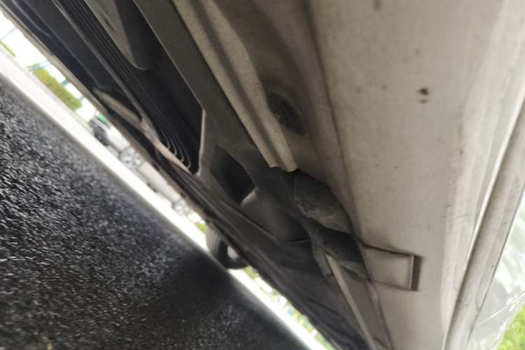 Used Mercedes-Benz CLA 2014 CLA 260 4MATIC Chassis Rear Right