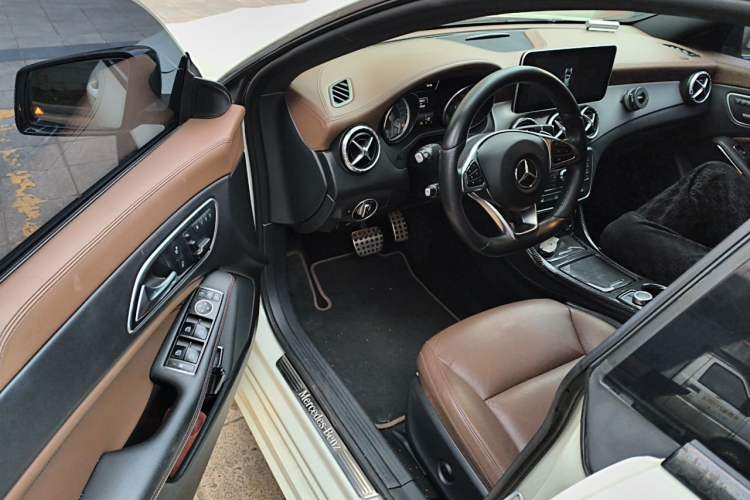 Used Mercedes-Benz CLA 2014 CLA 260 4MATIC Driver Seat