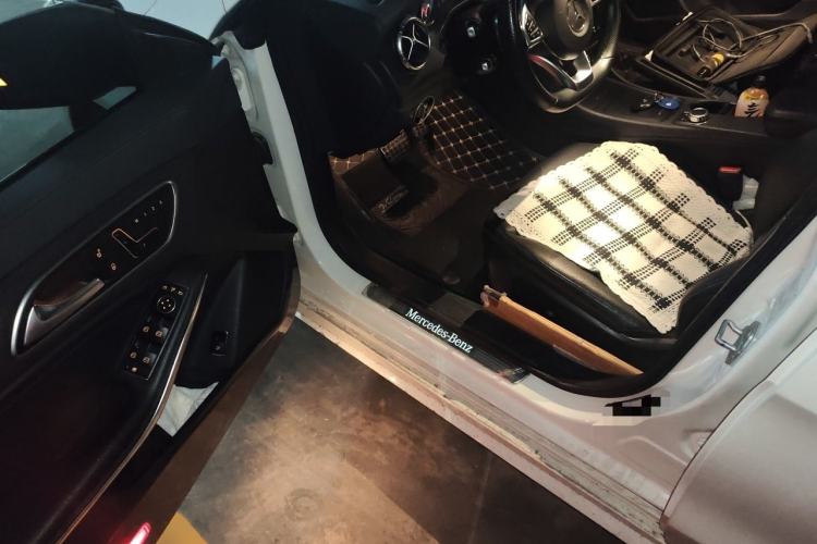 Used Mercedes-Benz CLA 2014 CLA 260 4MATIC Driver Seat