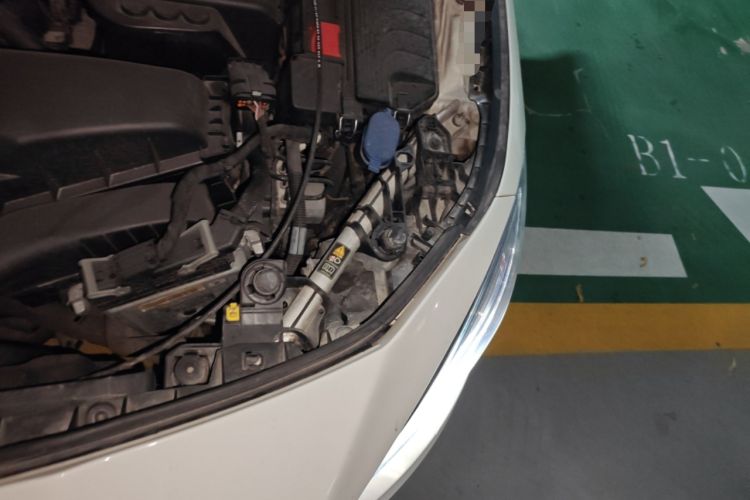 Used Mercedes-Benz CLA 2014 CLA 260 4MATIC Engine Bay Left