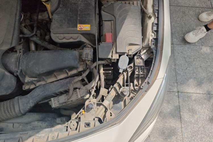 Used Mercedes-Benz CLA 2014 CLA 260 4MATIC Engine Bay Left