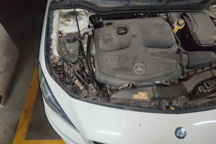 Used Mercedes-Benz CLA 2014 CLA 260 4MATIC Engine Bay Right