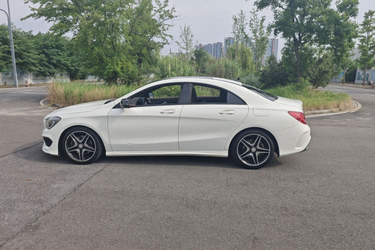 Used Mercedes-Benz CLA 2014 CLA 260 4MATIC Exterior 1