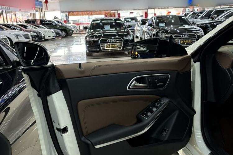 Used Mercedes-Benz CLA 2014 CLA 260 4MATIC Exterior 9
