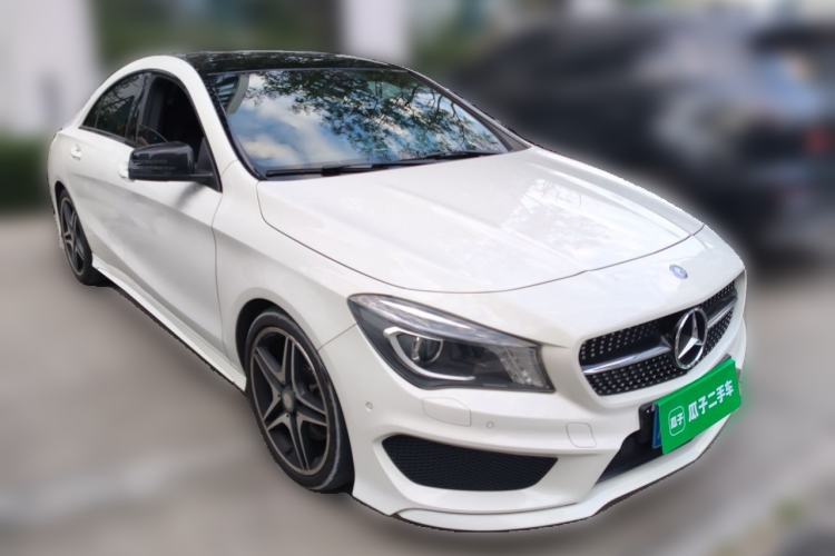 Used Mercedes-Benz CLA 2014 CLA 260 4MATIC Front Right 45 Deg