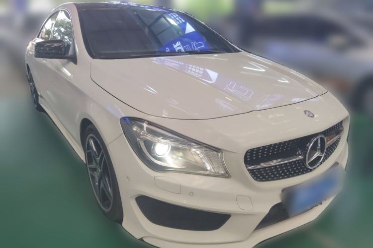 Used Mercedes-Benz CLA 2014 CLA 260 4MATIC Front Right 45 Deg