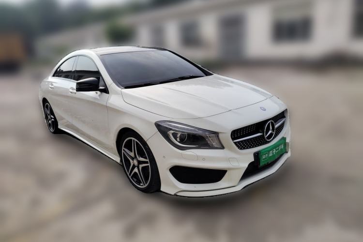 Used Mercedes-Benz CLA 2014 CLA 260 4MATIC Front Right 45 Deg