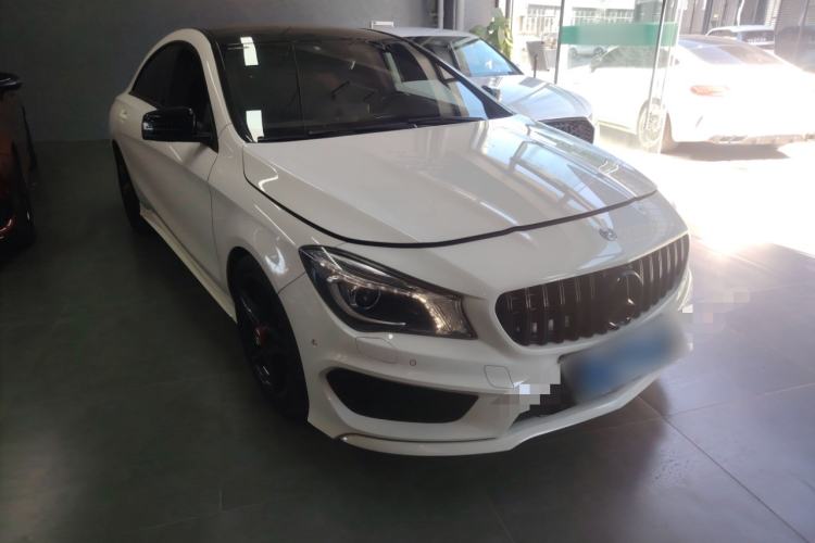Used Mercedes-Benz CLA 2014 CLA 260 4MATIC Front Right 45 Deg
