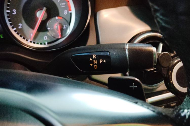 Used Mercedes-Benz CLA 2014 CLA 260 4MATIC Gear Lever