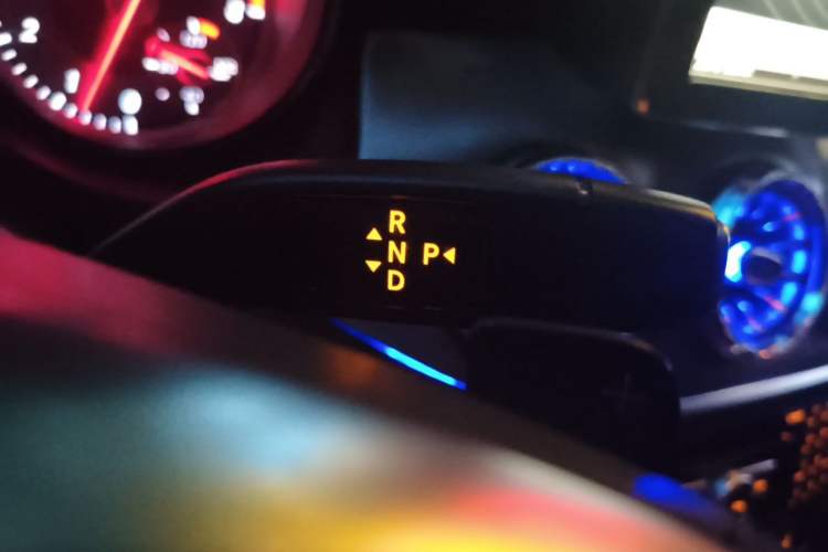 Used Mercedes-Benz CLA 2014 CLA 260 4MATIC Gear Lever