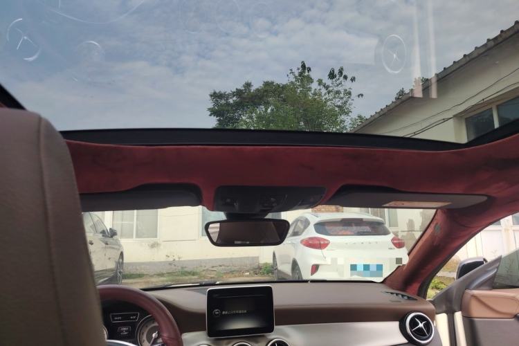 Used Mercedes-Benz CLA 2014 CLA 260 4MATIC Headliner