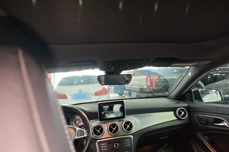 Used Mercedes-Benz CLA 2014 CLA 260 4MATIC Headliner