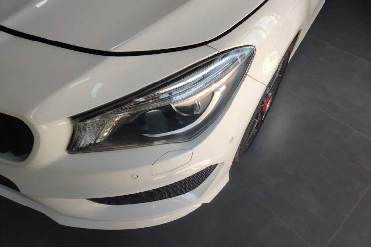 Used Mercedes-Benz CLA 2014 CLA 260 4MATIC Left Front Headlight