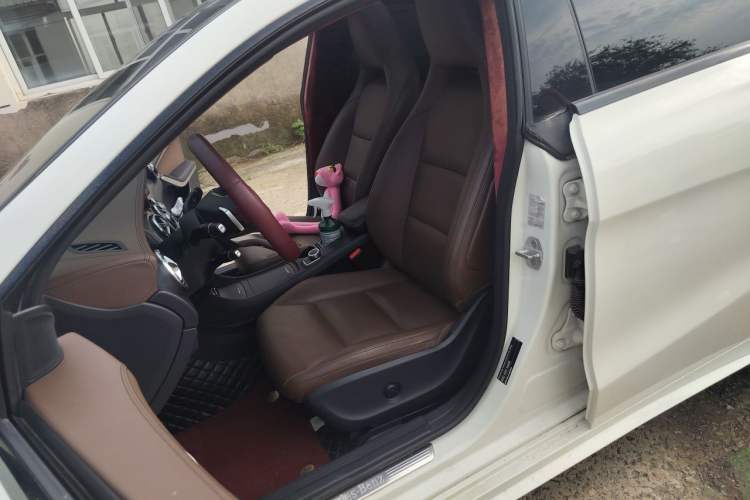 Used Mercedes-Benz CLA 2014 CLA 260 4MATIC Left Front Seat