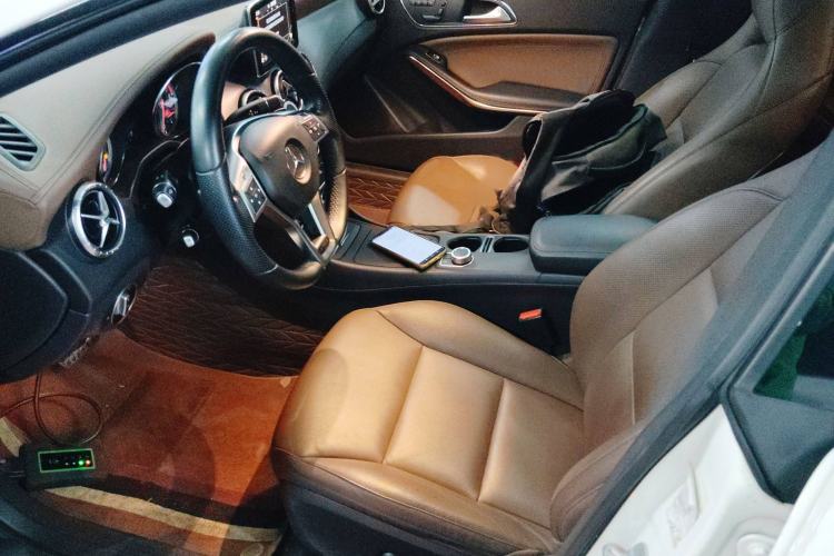 Used Mercedes-Benz CLA 2014 CLA 260 4MATIC Left Front Seat