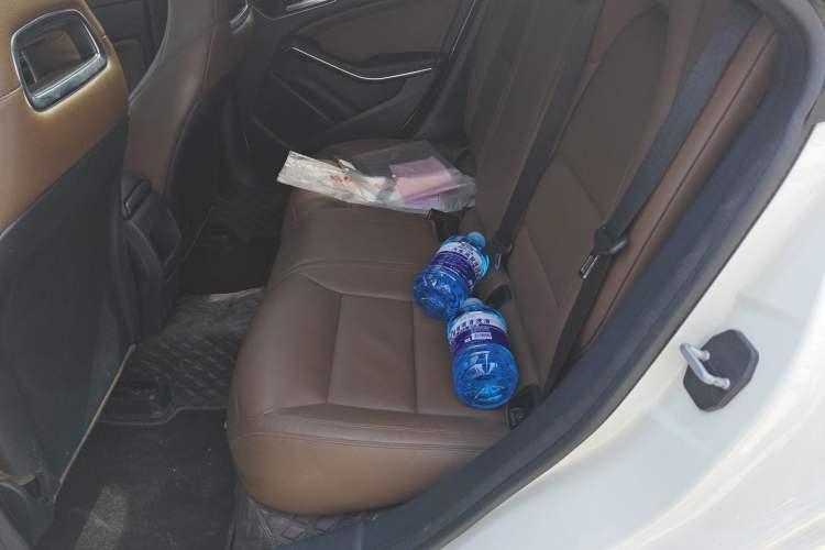 Used Mercedes-Benz CLA 2014 CLA 260 4MATIC Left Rear Seat