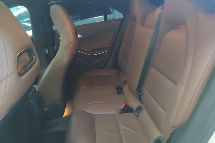 Used Mercedes-Benz CLA 2014 CLA 260 4MATIC Left Rear Seat