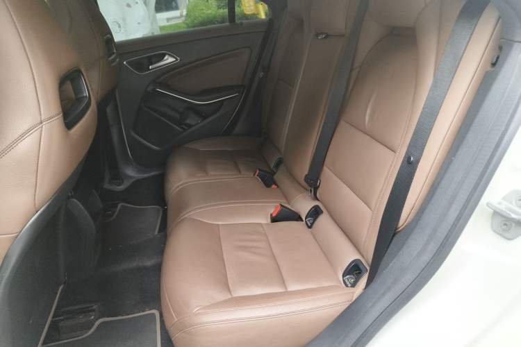 Used Mercedes-Benz CLA 2014 CLA 260 4MATIC Left Rear Seat