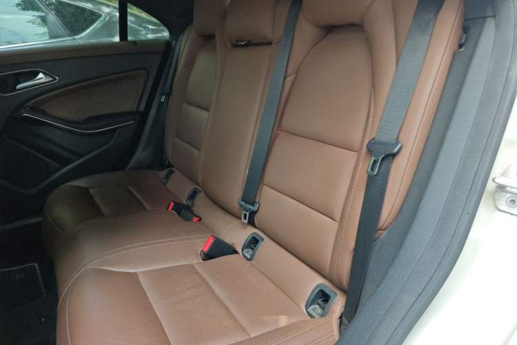 Used Mercedes-Benz CLA 2014 CLA 260 4MATIC Left Rear Seat