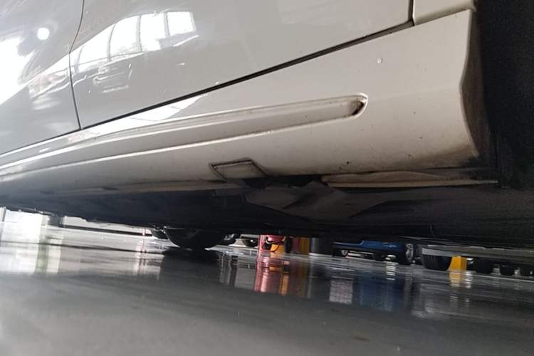Used Mercedes-Benz CLA 2014 CLA 260 4MATIC Left Side Sill