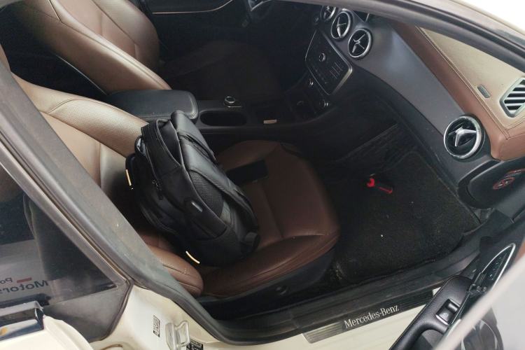 Used Mercedes-Benz CLA 2014 CLA 260 4MATIC Right Front Seat