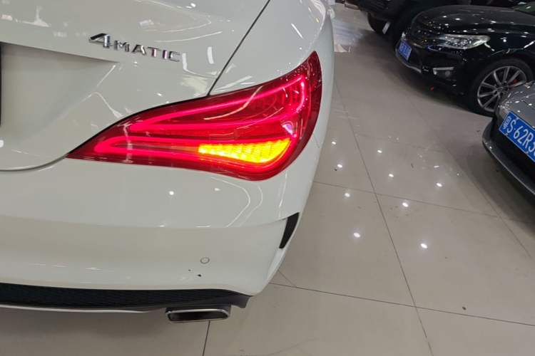 Used Mercedes-Benz CLA 2014 CLA 260 4MATIC Right Rear Taillight