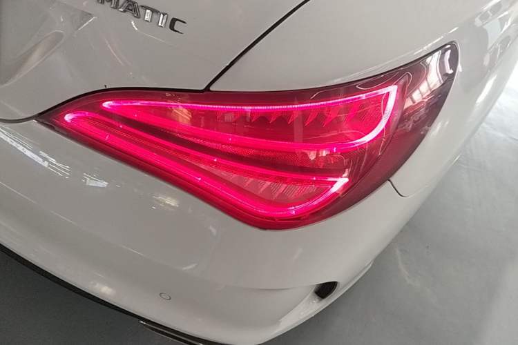 Used Mercedes-Benz CLA 2014 CLA 260 4MATIC Right Rear Taillight