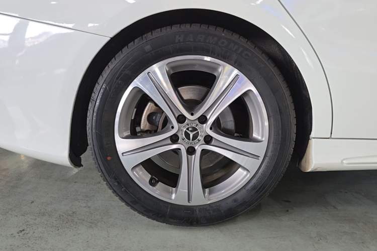 Used Mercedes-Benz CLA 2014 CLA 260 4MATIC Right Rear Wheel Hub