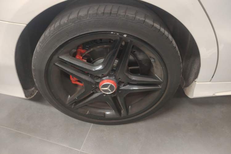 Used Mercedes-Benz CLA 2014 CLA 260 4MATIC Right Rear Wheel Hub