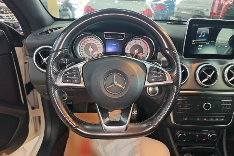 Used Mercedes-Benz CLA 2014 CLA 260 4MATIC Steering Wheel