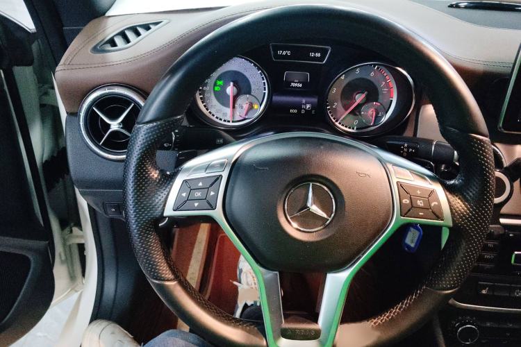 Used Mercedes-Benz CLA 2014 CLA 260 4MATIC Steering Wheel