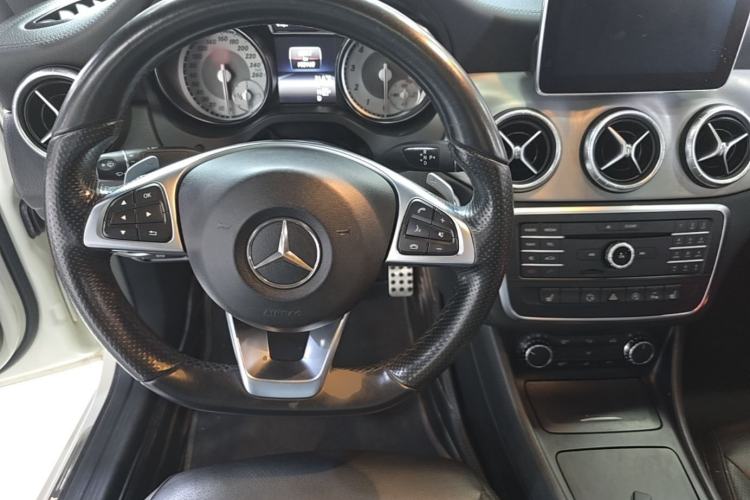Used Mercedes-Benz CLA 2014 CLA 260 4MATIC Steering Wheel